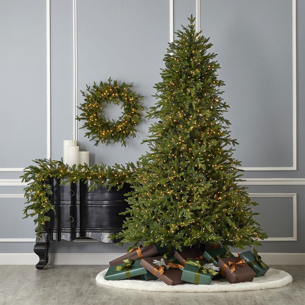 Christmas Wreath 24 Inch Pine with 150 Warm White LEDs and 375 Tips for Outdoor Use