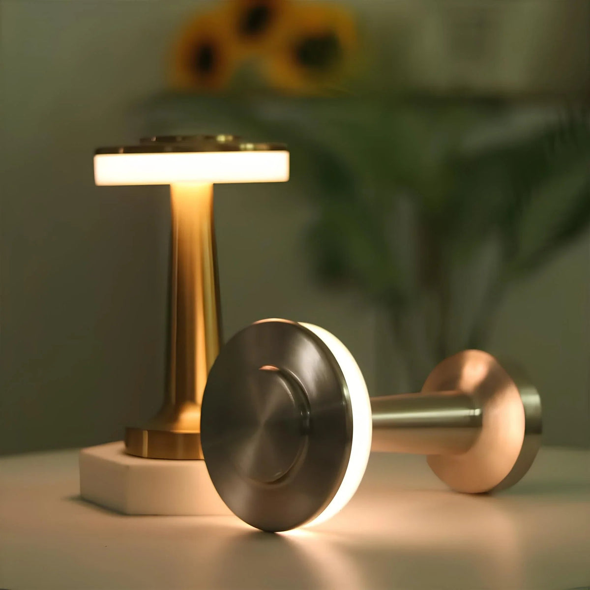 Portable Table Lamp Cordless Rechargeable Retro Table Lamp with Dimming and USB-C Charging