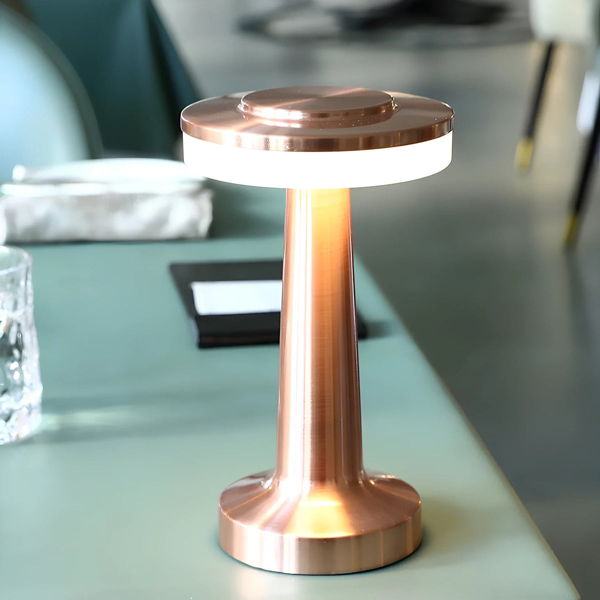 Portable Table Lamp Cordless Rechargeable Retro Table Lamp with Dimming and USB-C Charging