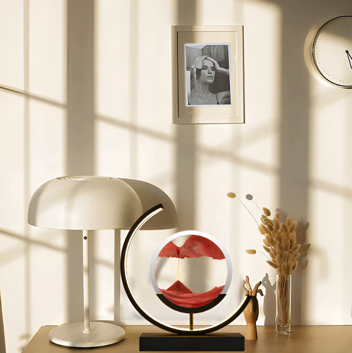 Sand Art Table Lamp LED Decorative Mood Lamp Rechargeable with Tri Colour Dimming
