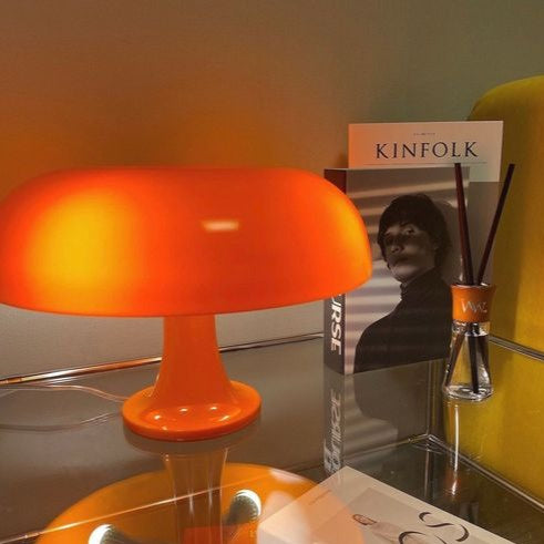 Mushroom Table Lamp Scandinavian Dome Shade Bedroom Lamps with E27 Base in Two Sizes