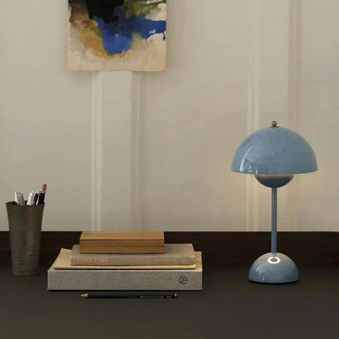Wireless Table Lamp Minimalist LED Desk Lamp with Touch Dimming in Eight Colors