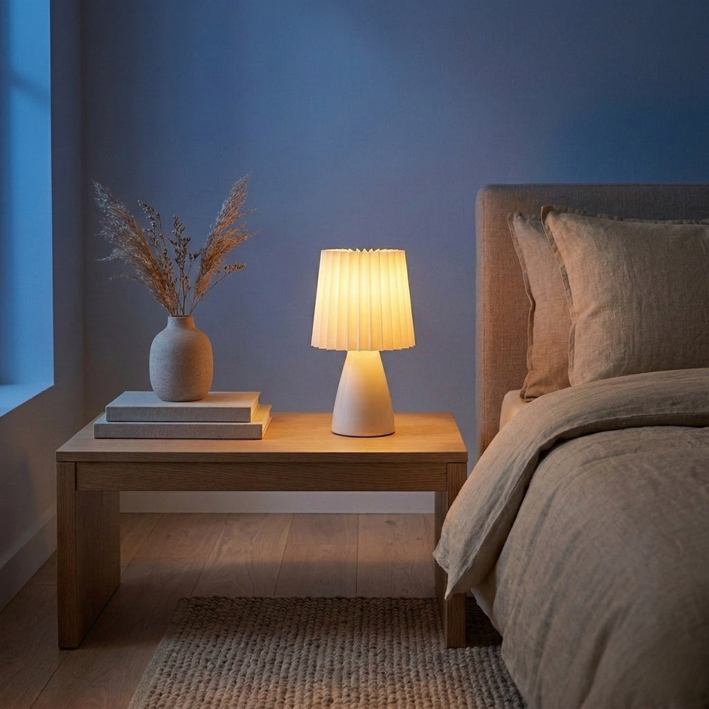 Ceramic Table Lamp Scandinavian Pleated Shade Ceramic Lamp with Three Light Colors