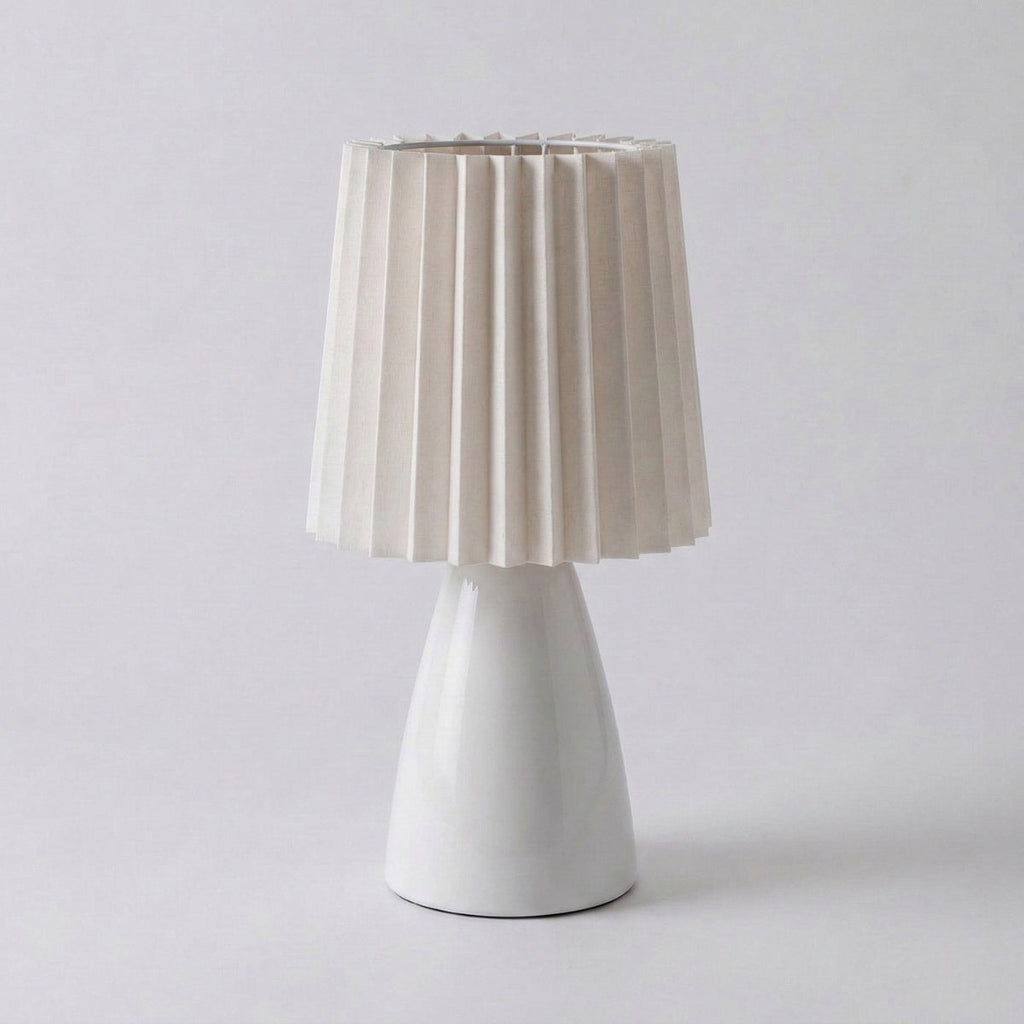 Ceramic Table Lamp Scandinavian Pleated Shade Ceramic Lamp with Three Light Colors
