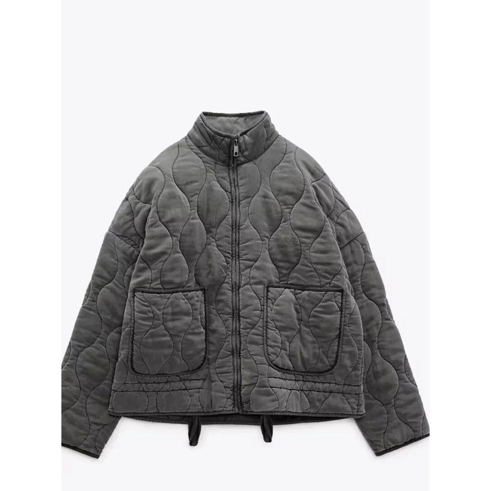 Puffer Jacket Women Quilted in Wave Pattern with Stand Collar and Pockets